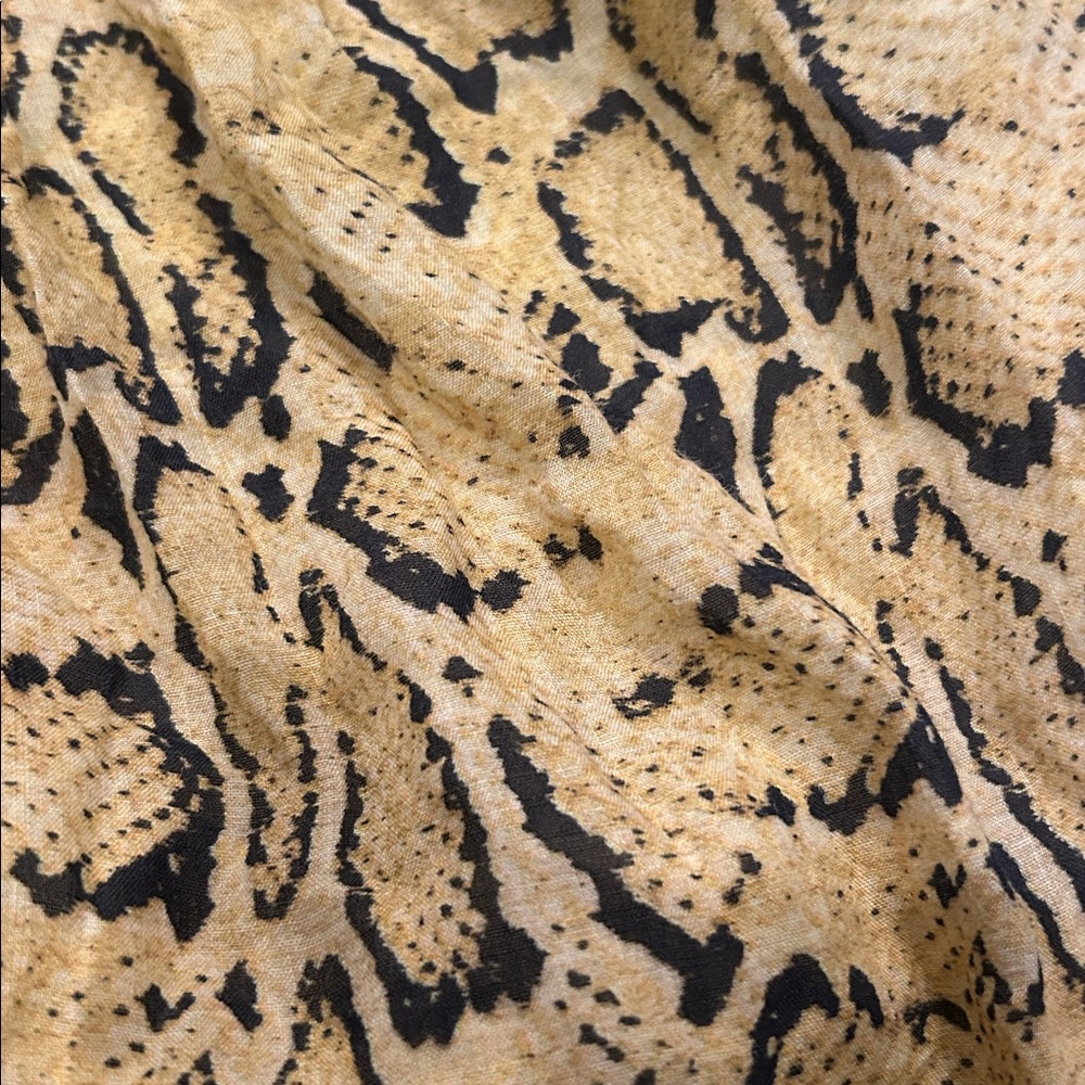 Frame Yellow Snake Print Off-Shoulder Top size small - Picture 8 of 8